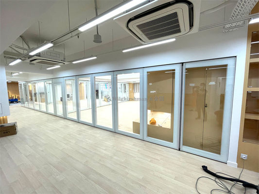 Kalite Güçlü Çıkarılabilir Cam Bölmeler Cam Duvar Oda Bölücü Kurulumu Kolay Fabrika