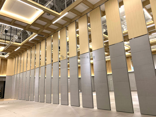 Double Seal Rubber Top And Bottom Seal Folding Partition Wall For Exhibition Centers Height 2000-6000 Mm