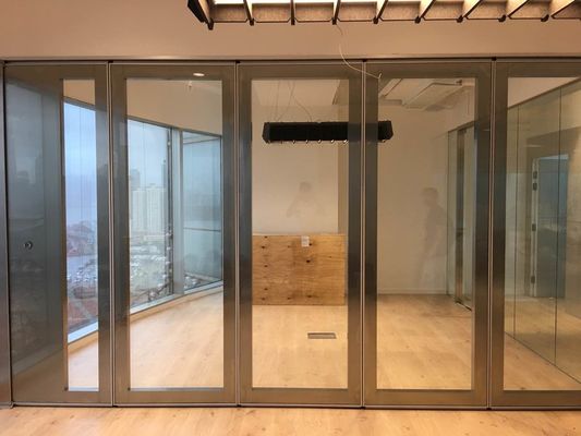 6063-T6 Aluminum Alloy Frame Material Foldable Room Separator For Easy Movement