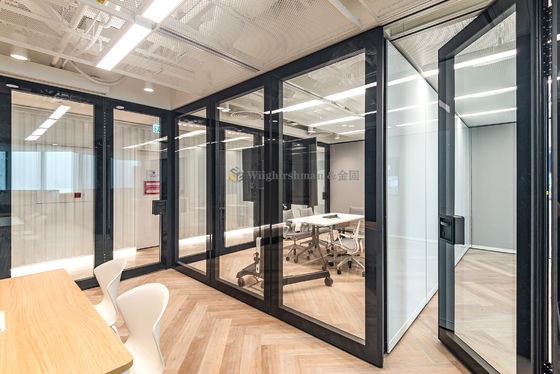 Effortless Installation With Movable Glass Dividers And Aluminum Frame