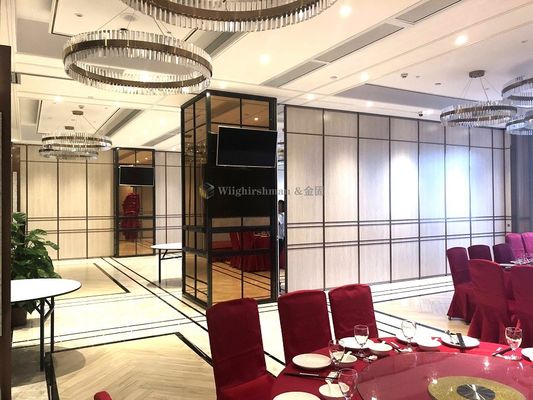 2000-6000 Mm Height Foldable Room Separator Made With 6063-T6 Aluminum Alloy Frame Material