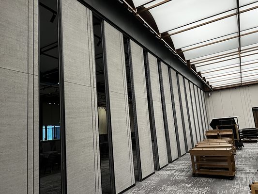 Buen precio Pared divisoria insonorizada plegable perfecta para hoteles, restaurantes y otros espacios comerciales en línea