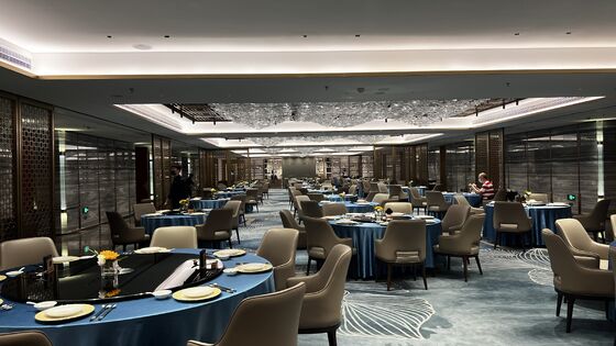 Easy To Install And Disassemble Mobile Folding Wall System Perfect For Hotel Event Spaces And Customizable Room Dividers