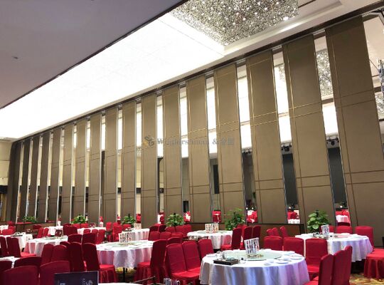 Movable Folding Partition Wall with Top and Bottom Seal Double Seal Rubber Designed to Optimize Space in Exhibition Centers
