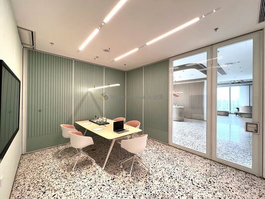 Aluminum Surface Material Office Partition Wall with Fireproof Aluminum Alloy Frame Providing Privacy and Safety in Office Settings