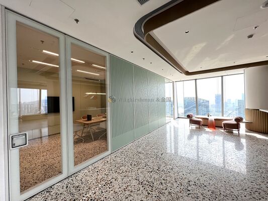 Aluminum Surface Material Office Partition Wall with Fireproof Aluminum Alloy Frame Providing Privacy and Safety in Office Settings